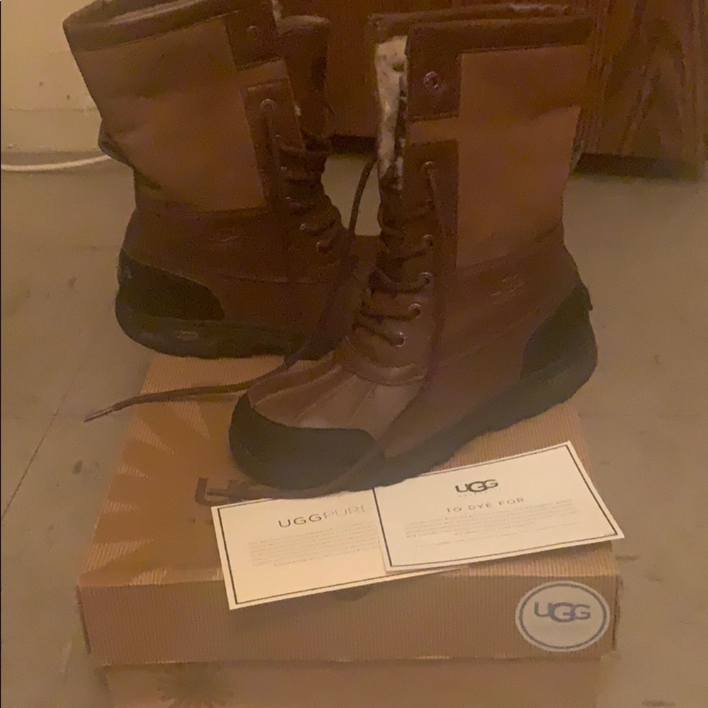 Brown UGG boots